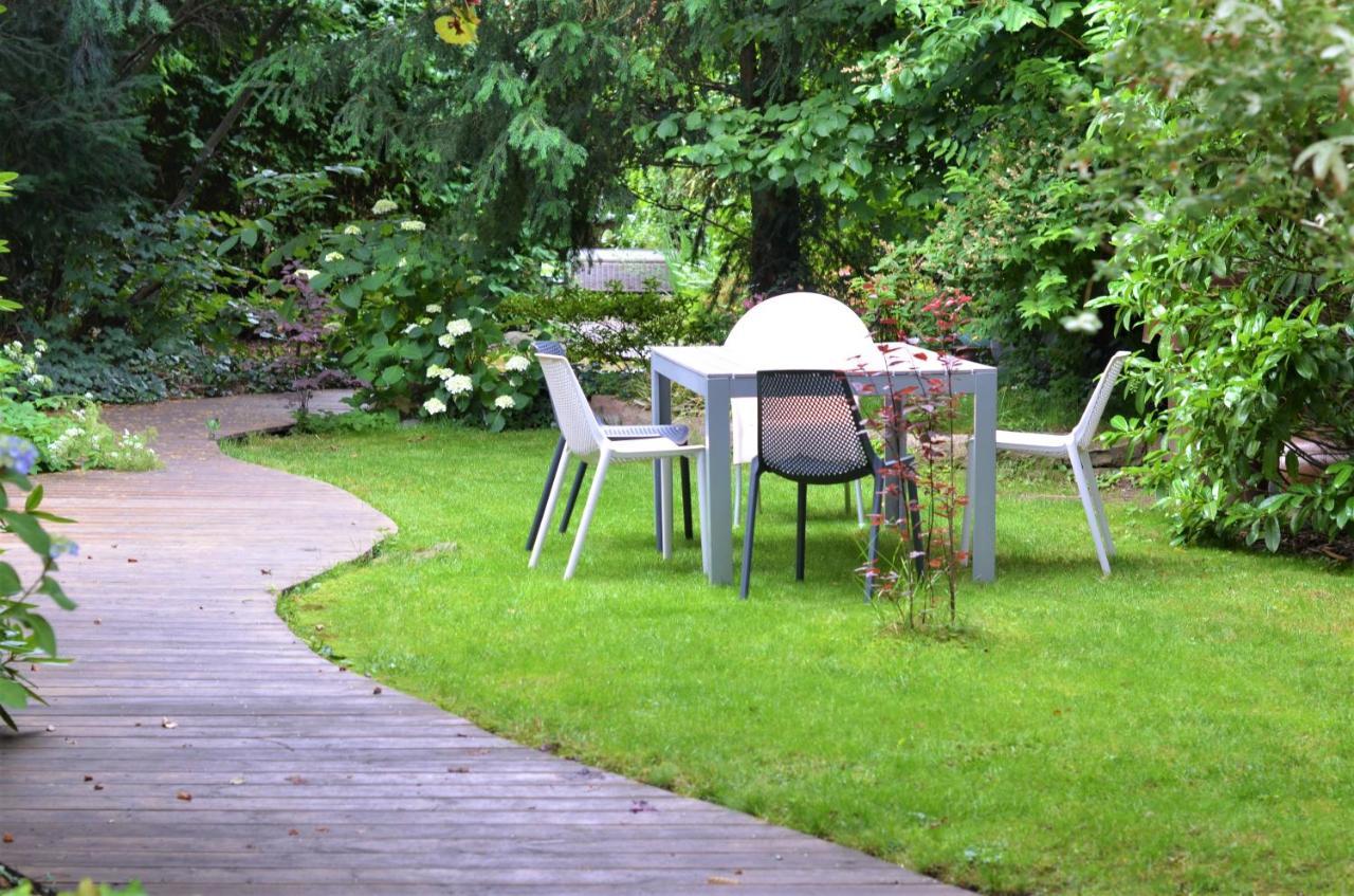 Gaestezimmer Mit Garten In Fischeln كريفيلد المظهر الخارجي الصورة